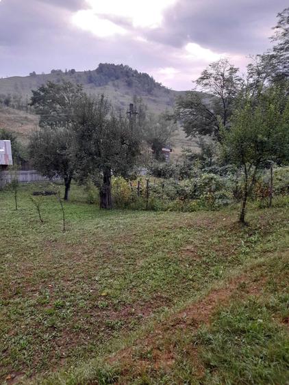 Casă cu 4 camere în Ariceștii Zeletin