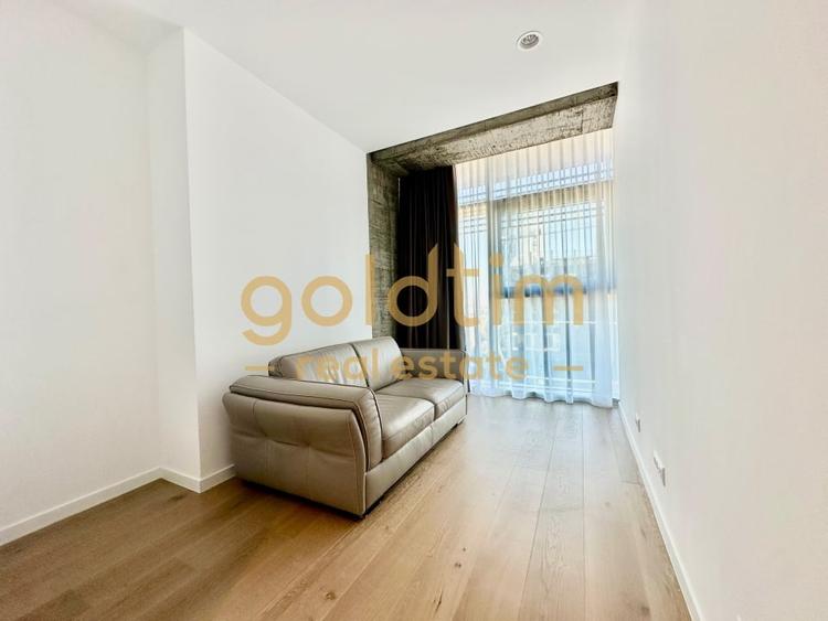 Apartament cu 4 camere semidecomandat, mobilat în Floreasca