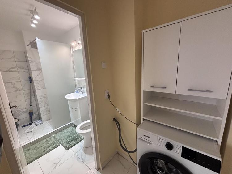 Apartament cu 2 camere semidecomandat în Deve
