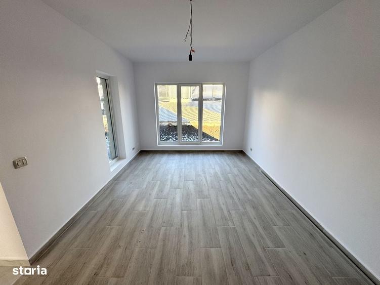 Pozitie buna! ASFALT! CANALIZARE! Vila 4 camere, Bucium-Lidl - 2