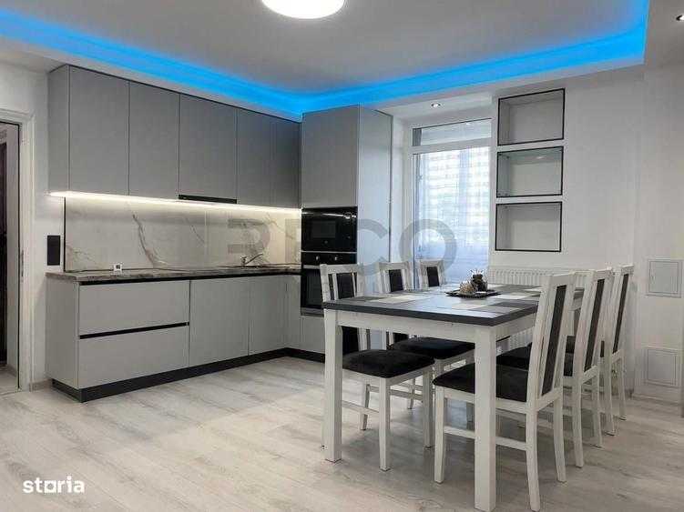 Apartament cu 3 camere semidecomandat în Rogerius