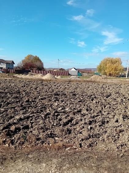 Teren Construcții intravilan de 1683 mp, în Lunca Calnicului