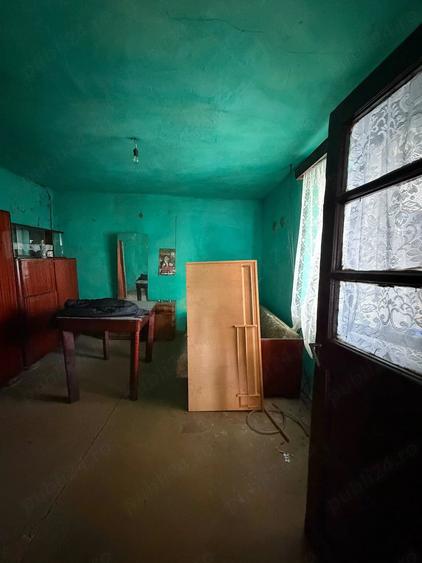 Casă cu 3 camere cu Teren 1400 Mp în Macedonia