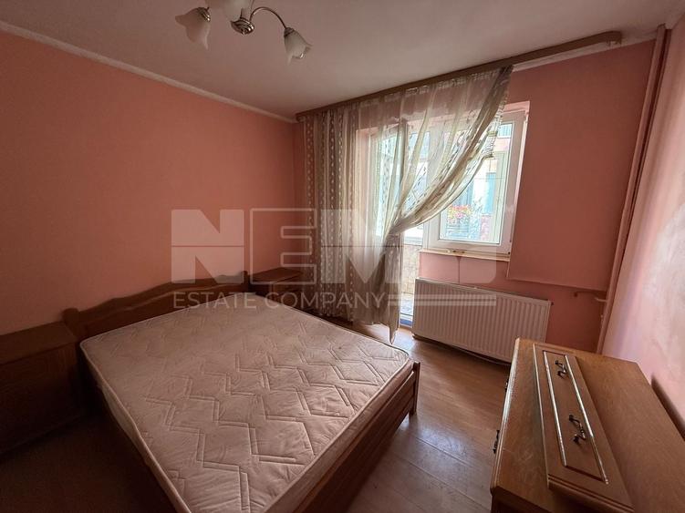 Apartament cu 4 camere circular în Central