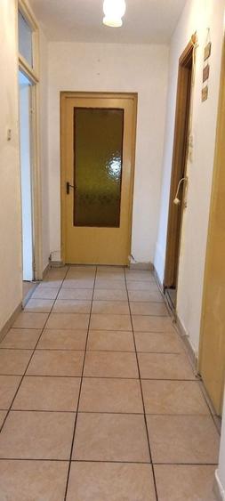 Apartament cu 2 camere decomandat, mobilat în Crângași