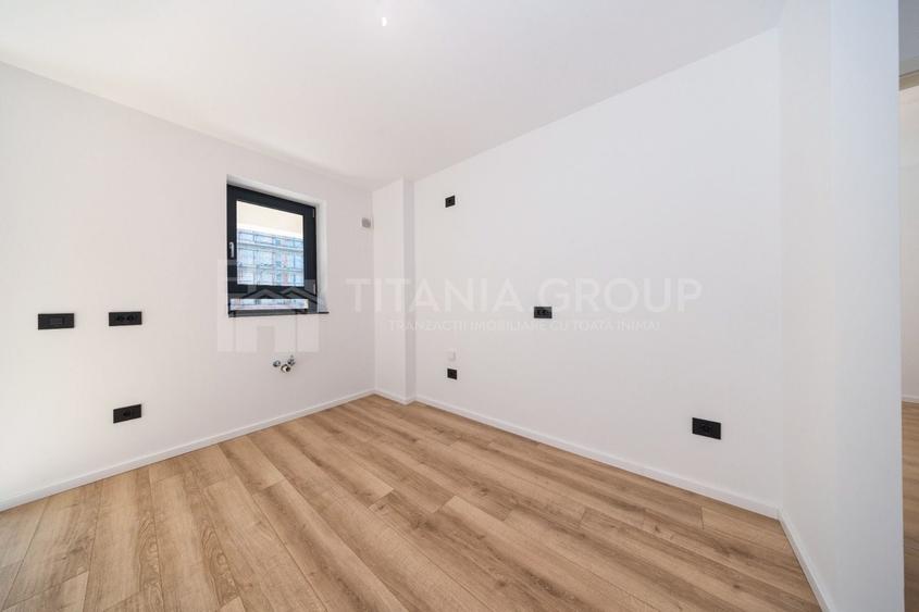 Apartament cu 2 camere semidecomandat în Tractorul