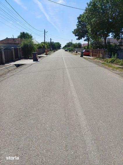 Casă cu 2 camere cu Teren 500 Mp în Gălbinași