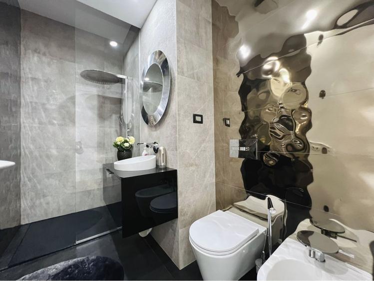 Apartament cu 4 camere, mobilat în Herăstrău