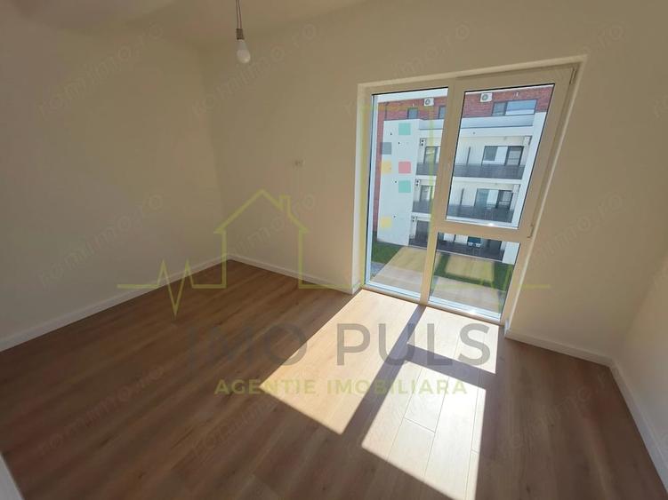 Apartament cu 3 camere semidecomandat în Mehala