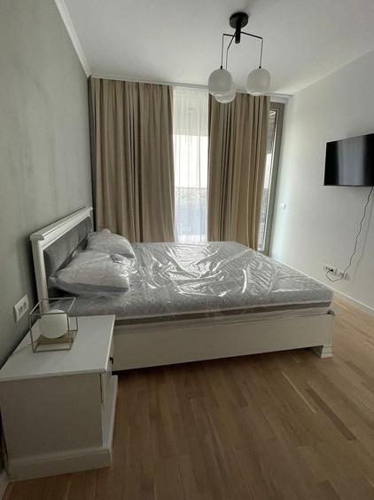 Apartament cu 2 camere decomandat, mobilat în Take Ionescu
