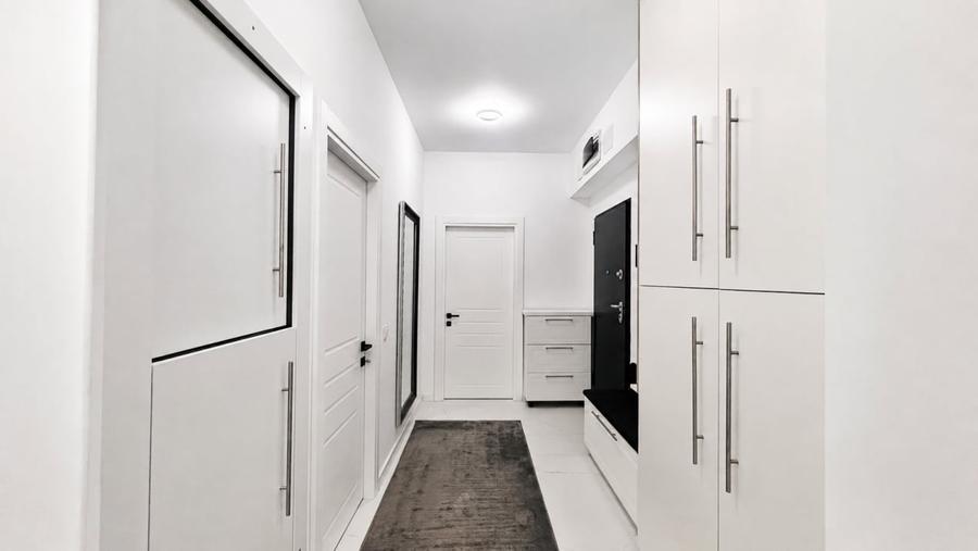 Apartament cu 4 camere, mobilat în Pipera