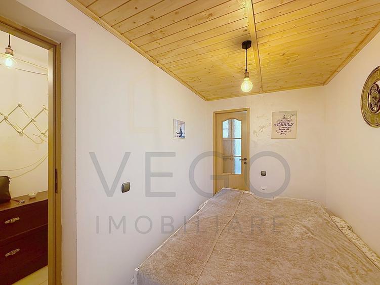 Apartament cu 2 camere semidecomandat, mobilat în Central