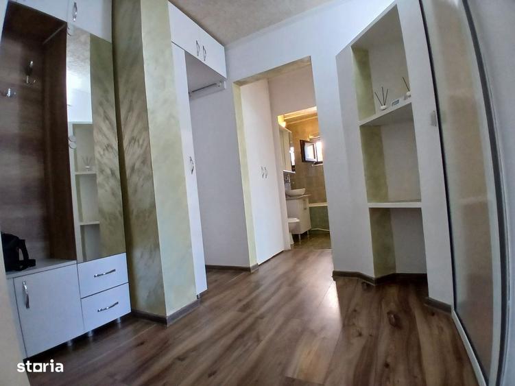 Apartament cu 2 camere decomandat în Est