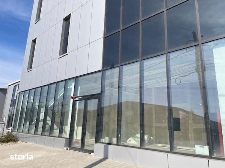 Spațiu comercial, de 550 mp, în Ștefăneștii de Jos