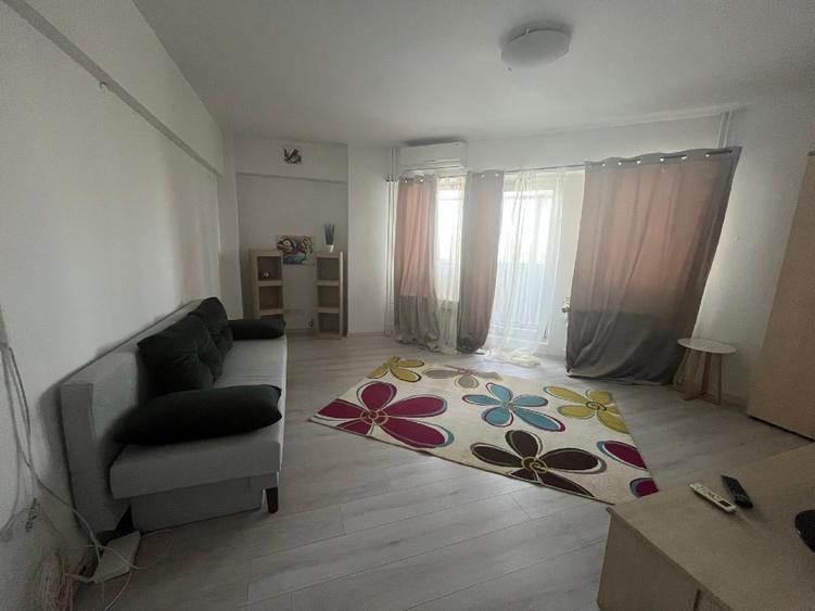 Apartament cu 2 camere decomandat în Drumul Taberei