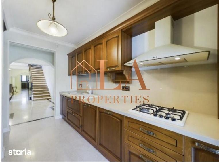 Vila 7 camere mobilata | Teren 1118mp | Piscina acoperita I Domnesti - 14