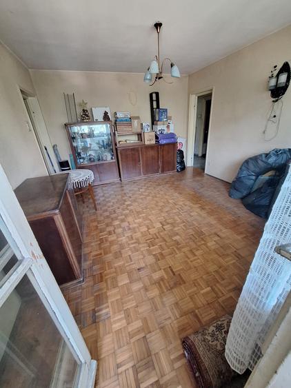 Apartament cu 2 camere semidecomandat în Dristor