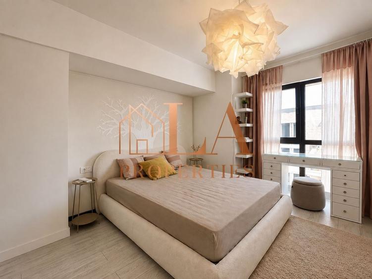 Apartament cu 4 camere semidecomandat, mobilat în Drumul Taberei