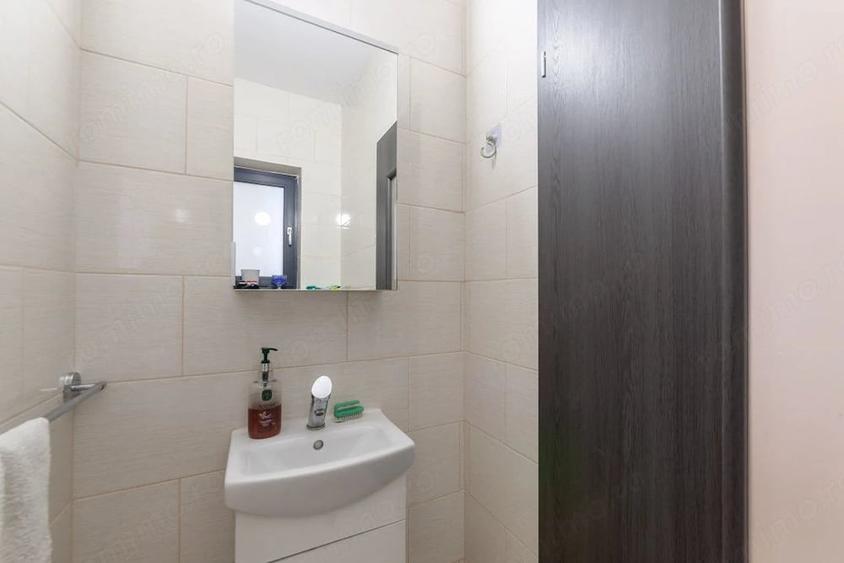 Casă cu 4 camere cu Teren 194 Mp în Budeasa