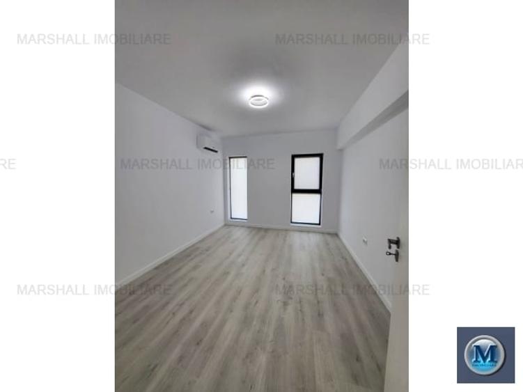 Apartament cu 4 camere decomandat în Albert