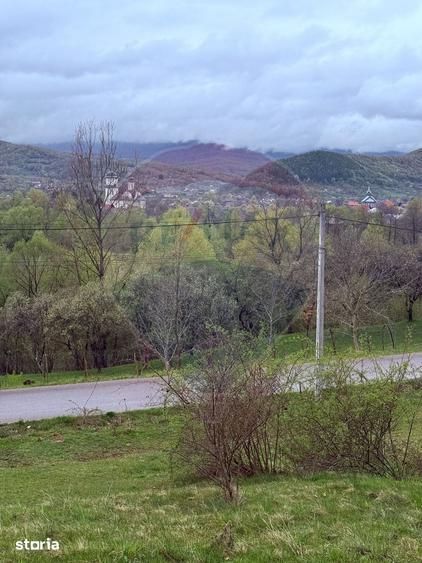 Teren de 4780 mp, în Central