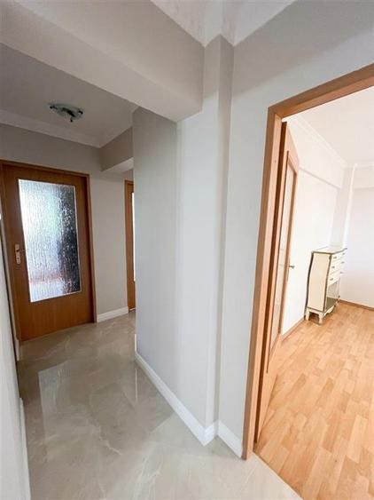 RECO, apartament decomandat,4 camere, bloc cu lift, Nufarul - 10