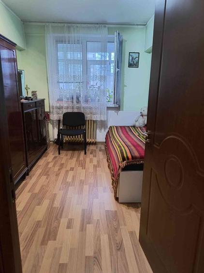 3 camere decomandat Drumul Taberei metrou Valea Ialomiței - 4