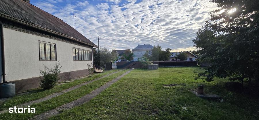 Casa de vanzare / Berchi?e?ti - 1