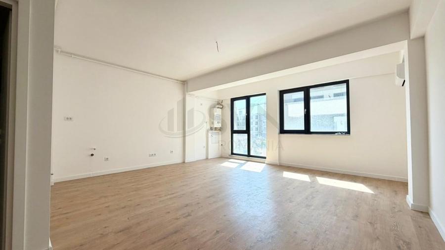 Garsonieră decomandată în Pipera