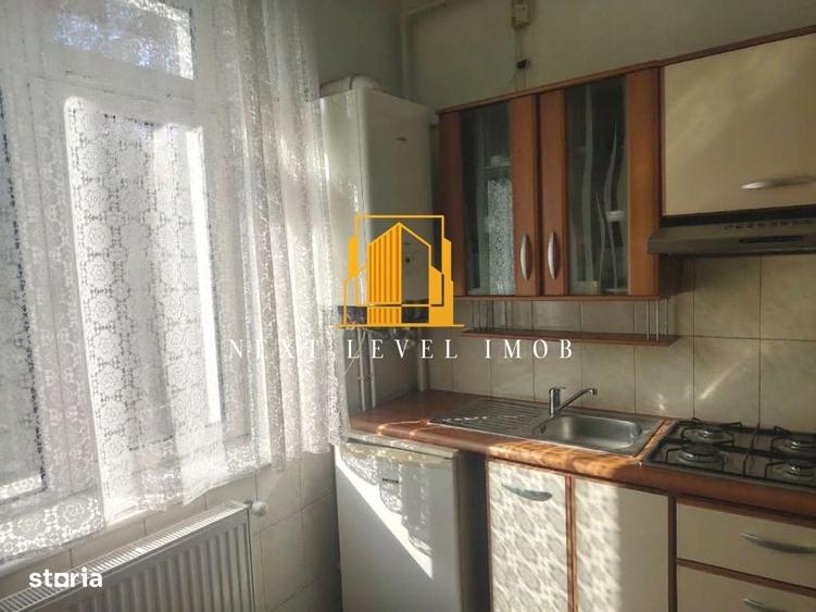 Apartament cu 2 camere decomandat în Teilor