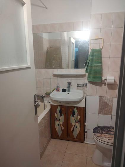 Apartament cu 2 camere semidecomandat în Brâncoveanu