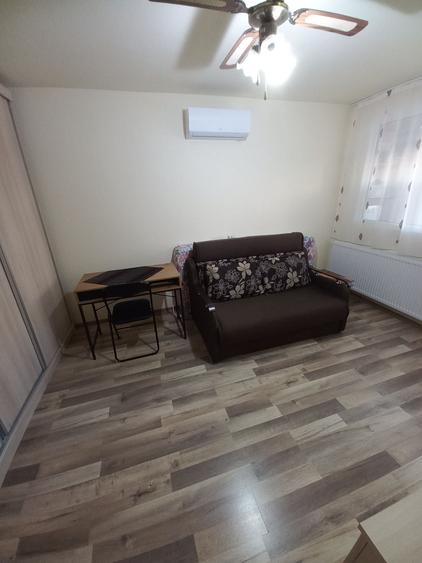 Apartament cu 2 camere decomandat în Bejan