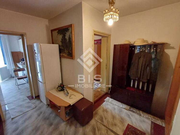 Apartament cu 3 camere circular, mobilat în Decebal