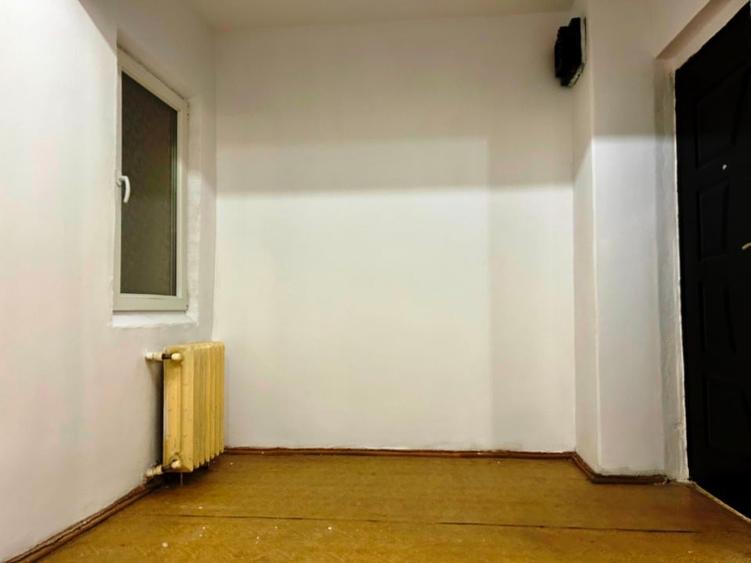 Apartament cu 3 camere decomandat, mobilat în Giurgiului