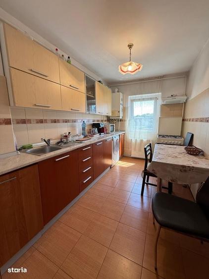Dobrogei Ap. 3 camere, decomandat, mobilat si utilat - 1