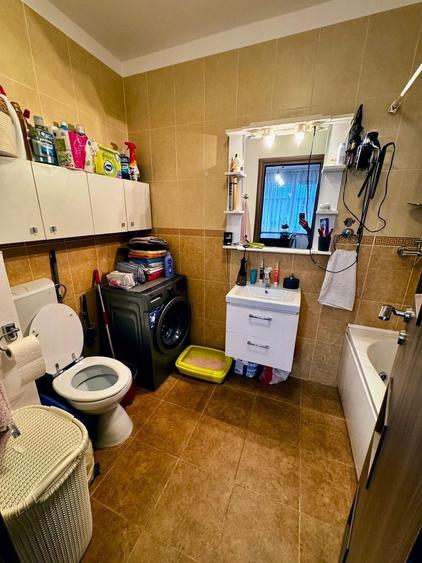 Apartament cu 2 camere decomandat în Florești