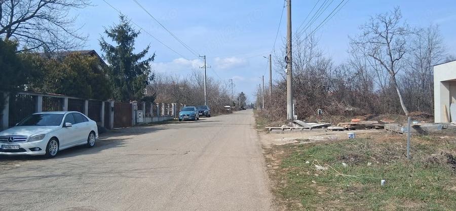 Teren de 3084 mp, în Central
