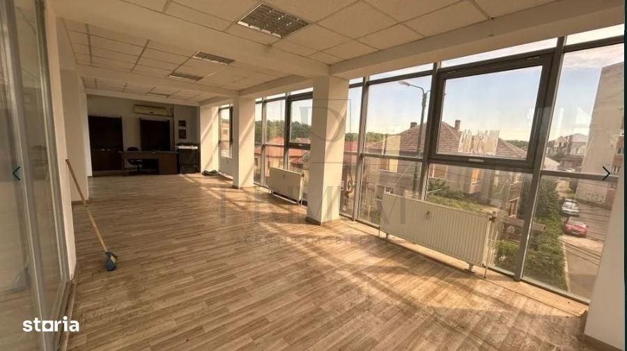 Spatiu Birouri luminos open-space - 1