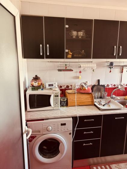 Apartament cu 2 camere decomandat în Micro 21
