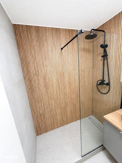 Apartament cu 2 camere decomandat în Tei