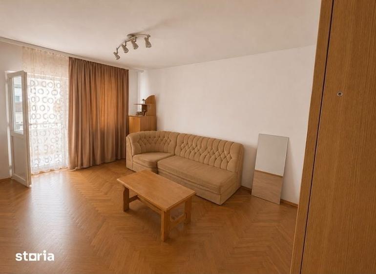 Apartament cu 3 camere decomandat în Ultracentral