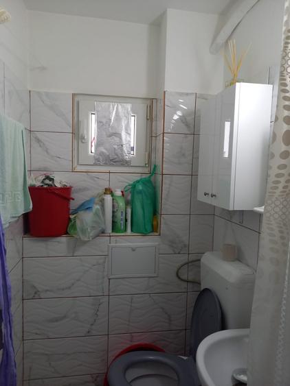Garsonieră semidecomandată în Titan