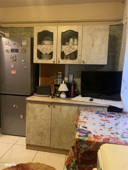 Garsonieră decomandată în Primo