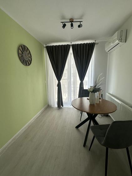Apartament cu 2 camere decomandat, mobilat în Theodor Pallady