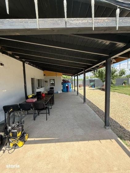 Casă cu 6 camere cu Teren 2000 Mp în Coșoveni