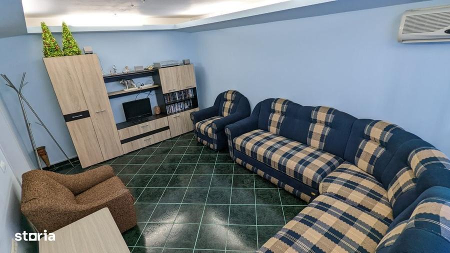 Apartament cu 3 camere decomandat în Berceni