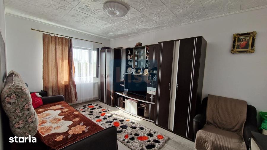 Casă cu 5 camere cu Teren 720 Mp în Central
