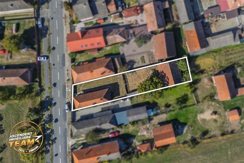 Casă individuală cu 3 camere cu Teren 659 Mp în Central