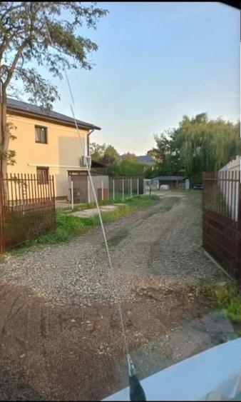 Teren de 1320 mp, în Bucium