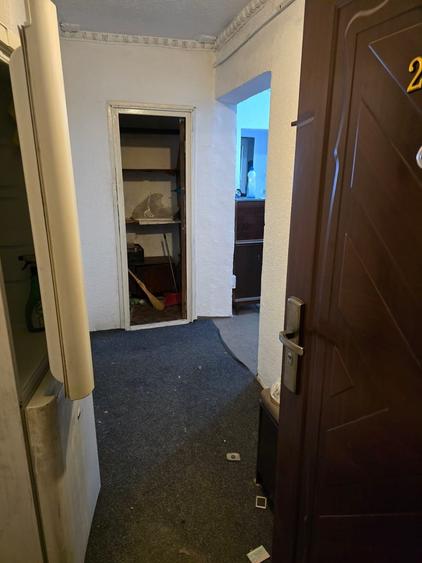 Apartament cu 3 camere decomandat în Eroii Revoluției